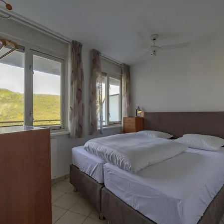 With Large Balcony * Callantsoog