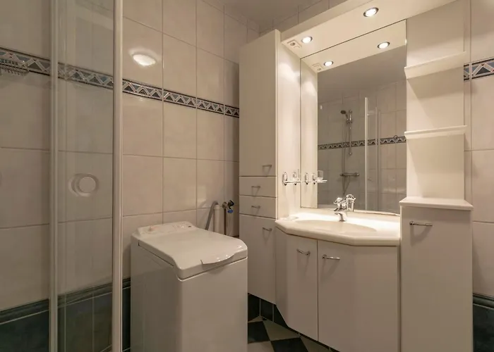 In Near Access * Callantsoog